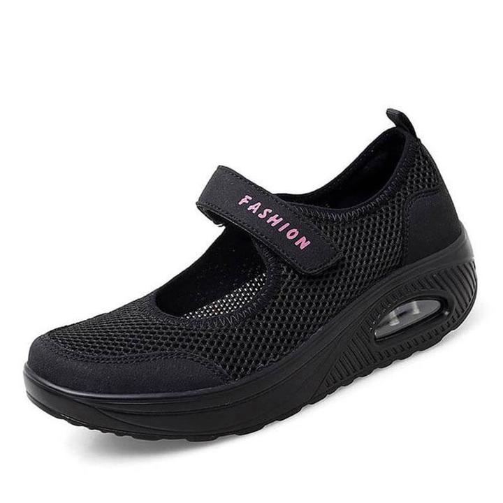 Light and breathable shoes for women