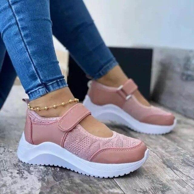 Super soft women’s walking shoes