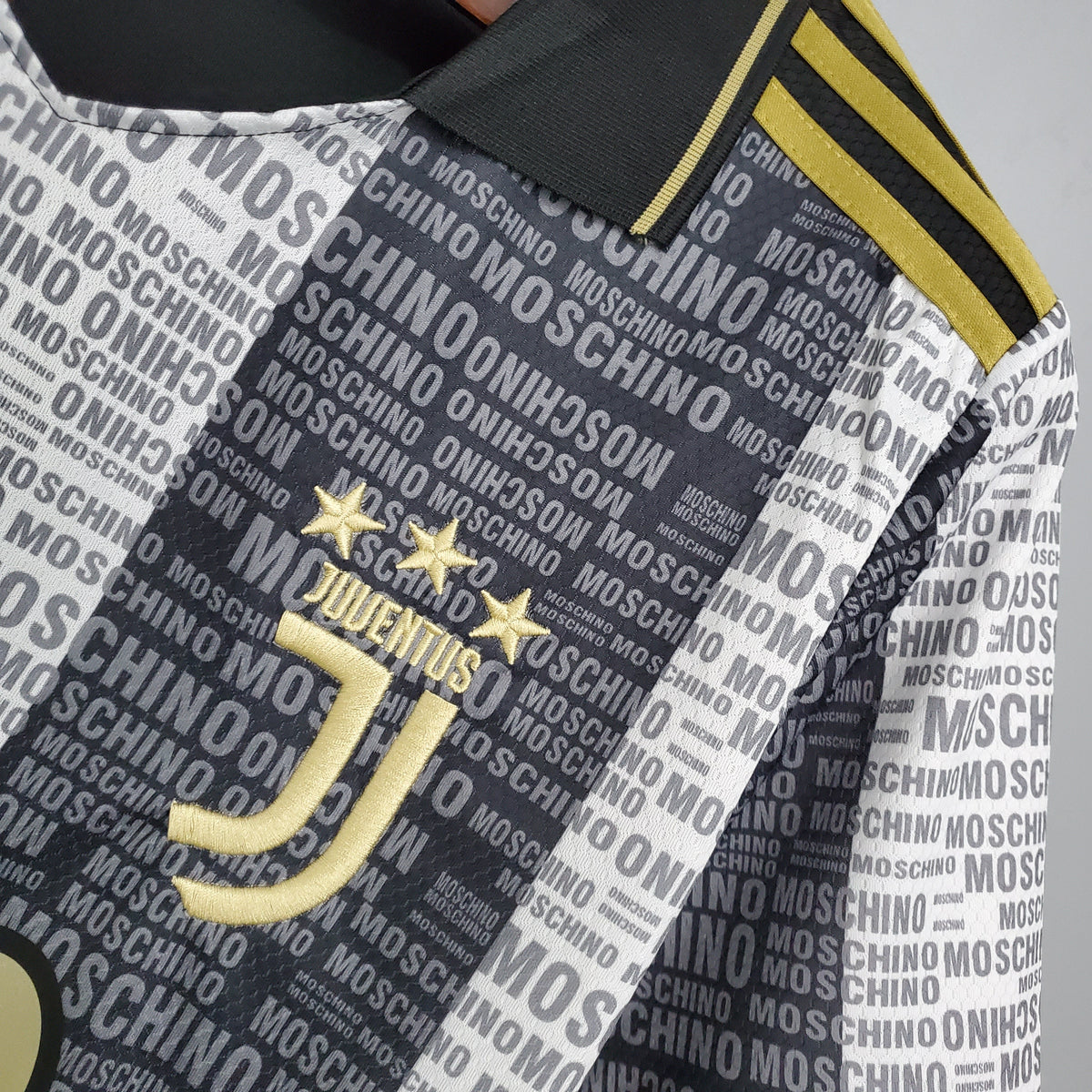 Juventus X Moschino Design speciale