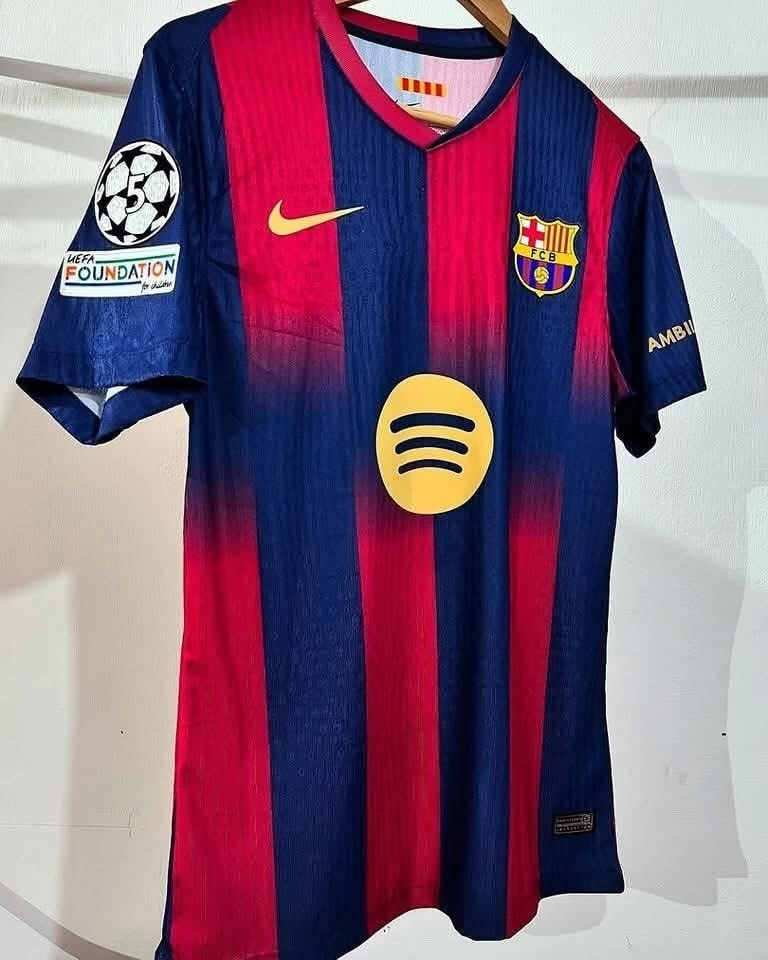 Divisa casalinga FC Barcelona 2025/2026