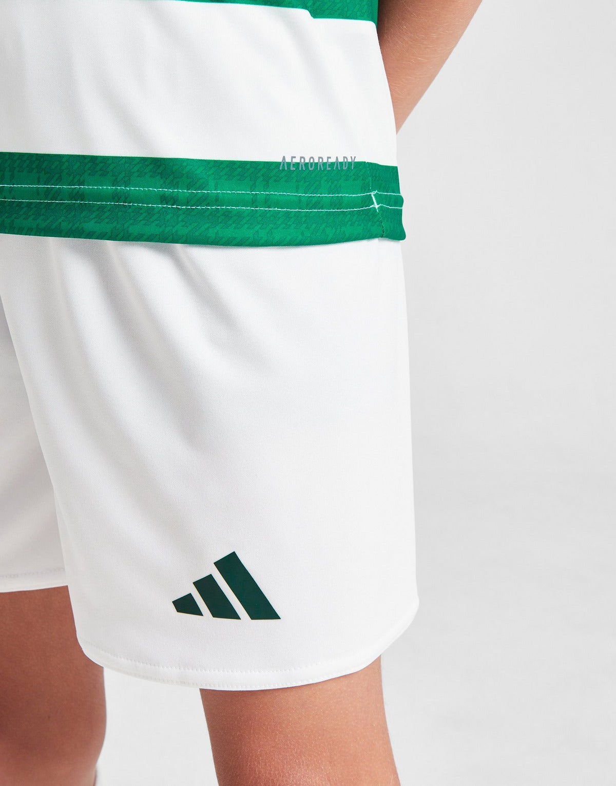 2025/26 Celtic Kids Football Kit Home