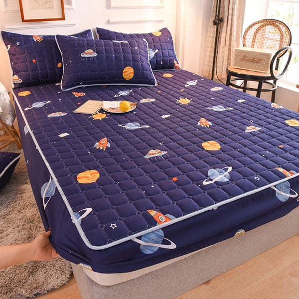 2023 Latest Breathable Silky Mattress Cover