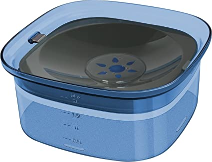 The anti-spill water bowl for dogs