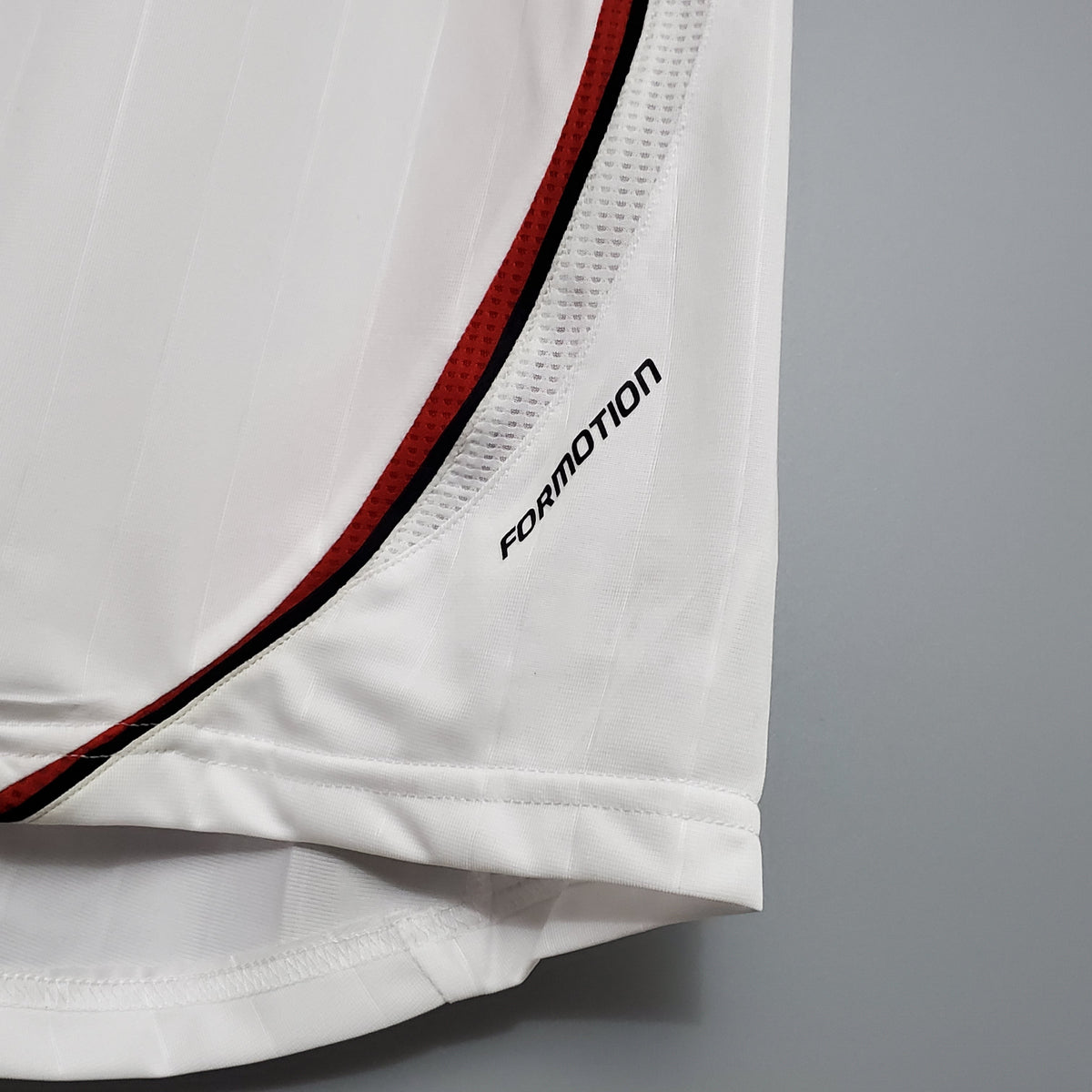 Tenue rétro extérieure de l’AC Milan 2006-2007