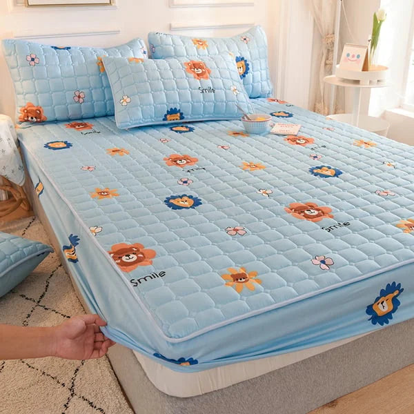 2023 Latest Breathable Silky Mattress Cover