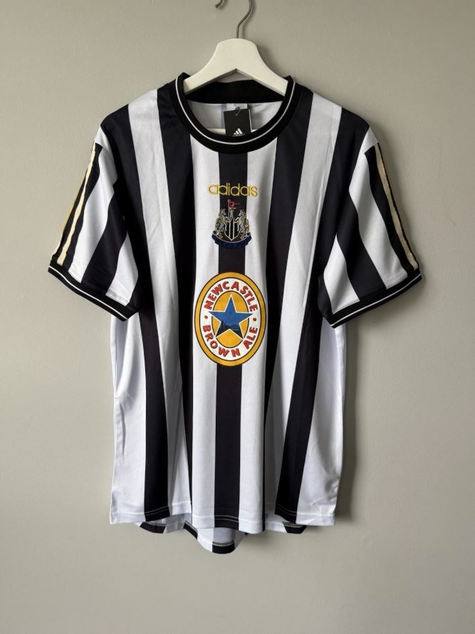 NEWCASTLE UNITED 1997/1999 UITVOETBALSHIRT #9 SHEARER