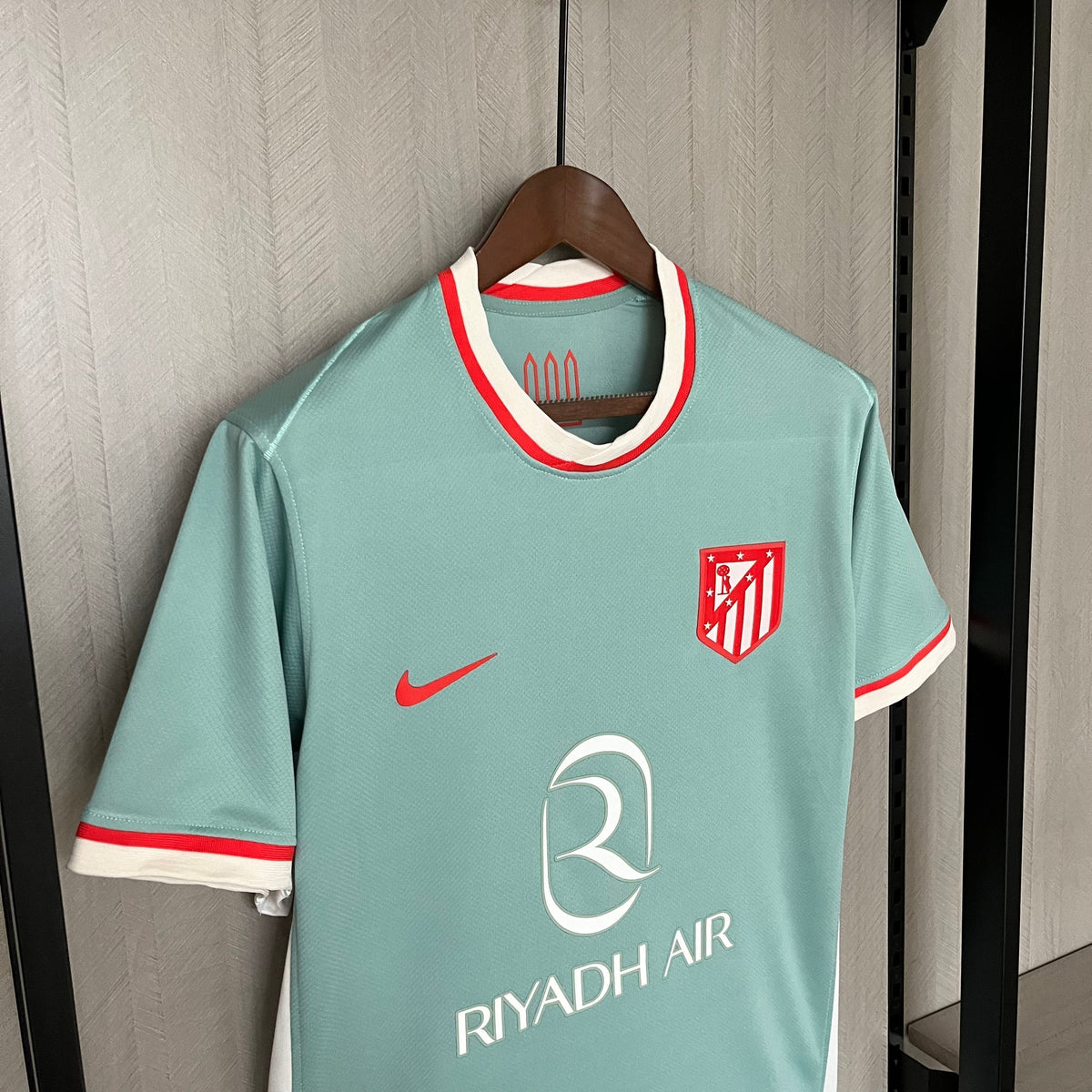 Atletico Madrid 24-25 Kit da trasferta