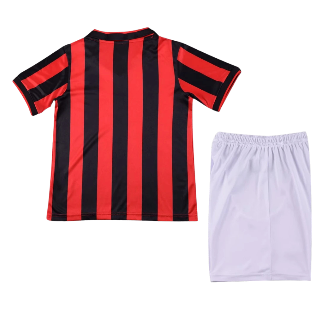 Completo da casa dell'AC Milan 1990-1991 - BAMBINI