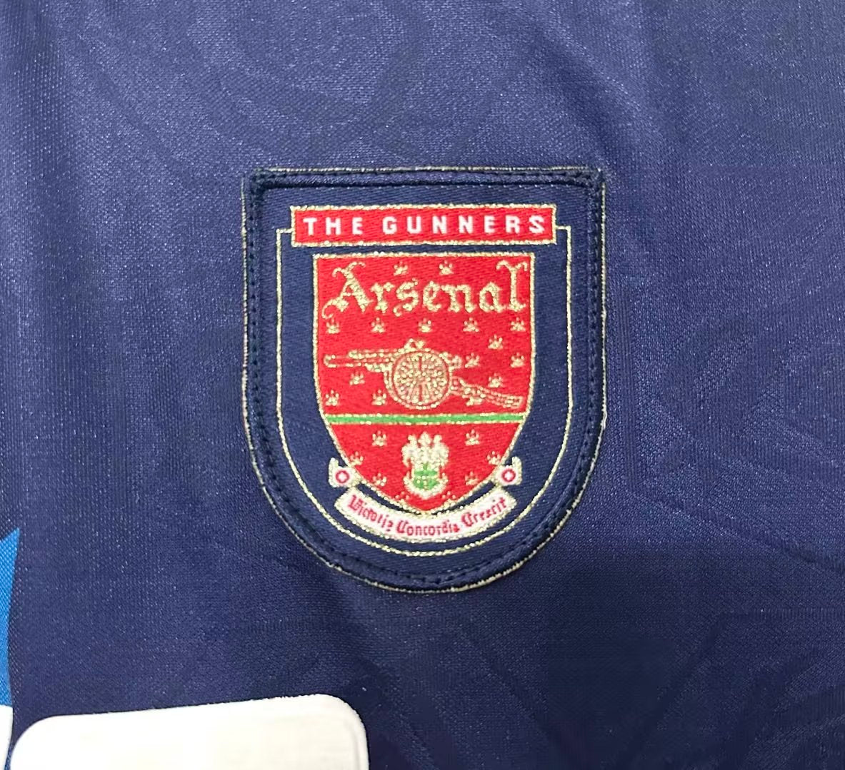 Maglia away a maniche lunghe dell’Arsenal - 1995-96