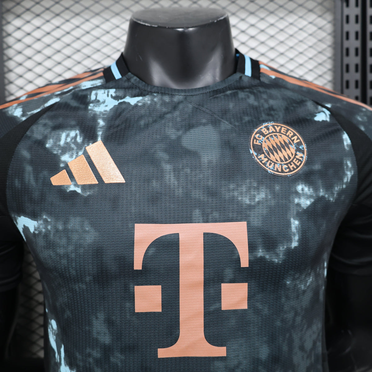 Tenue extérieure du Bayern Munich 2024/25