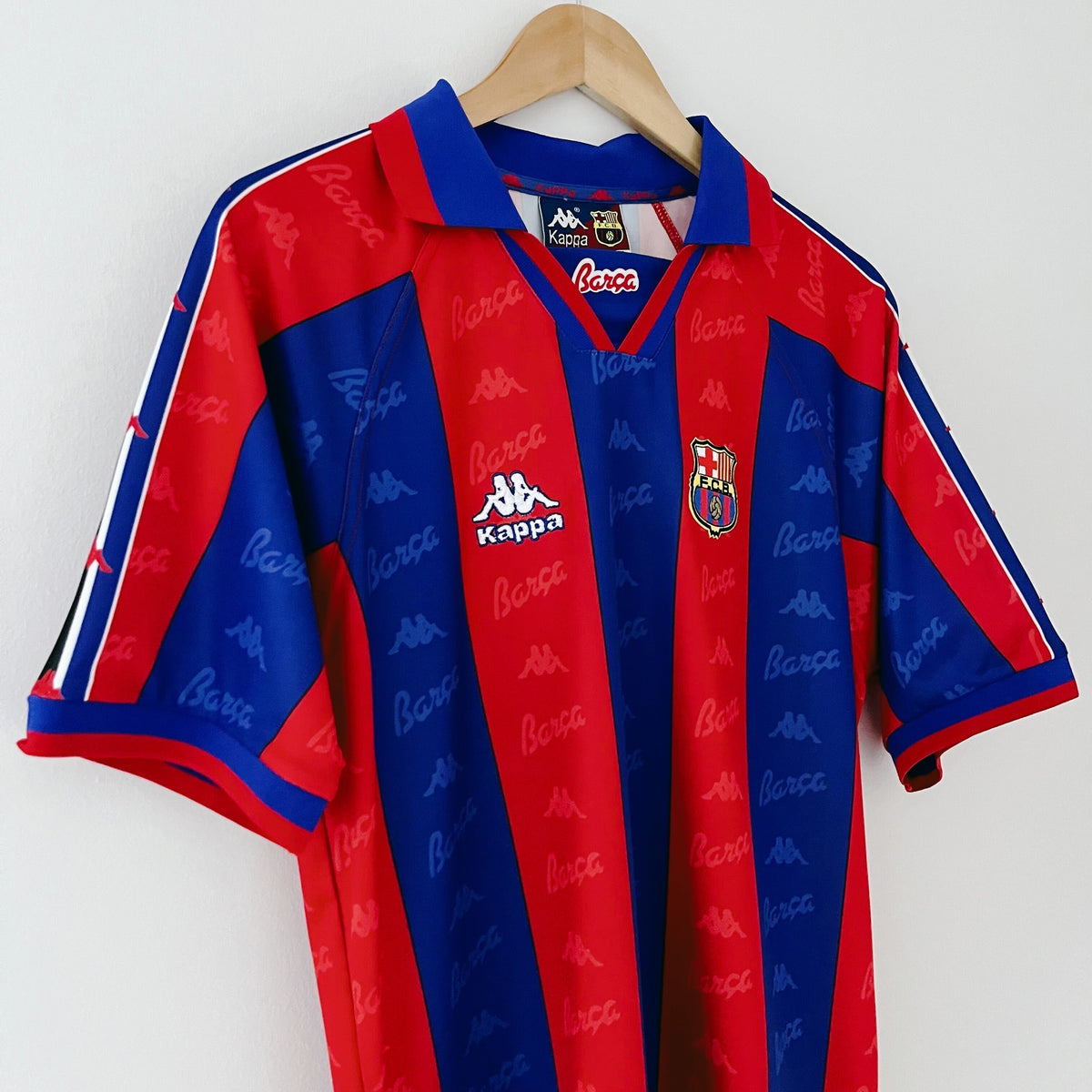 Retro Barcelona Shirt 1995-97 Home