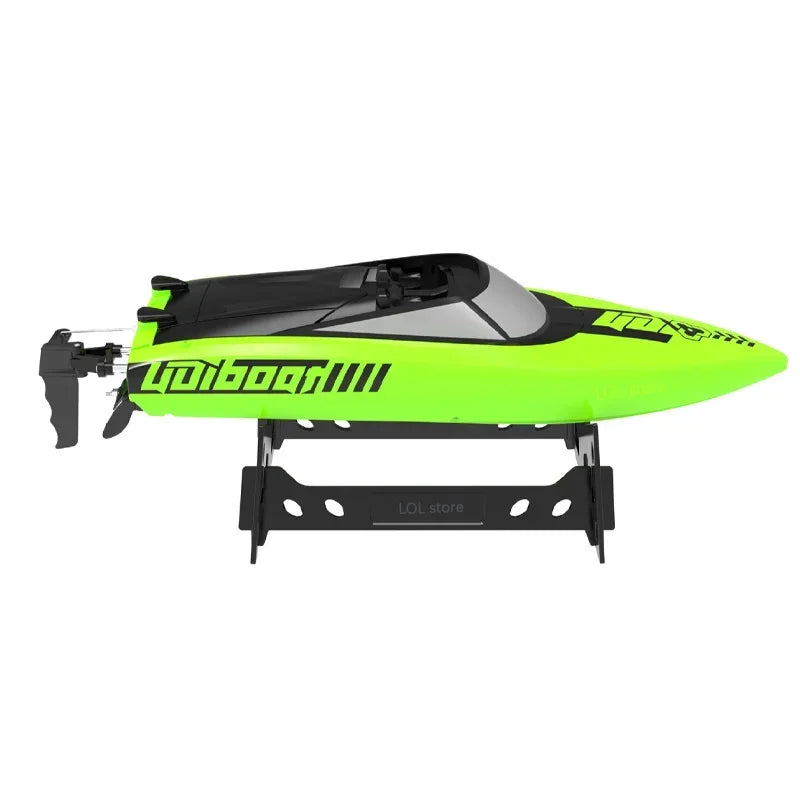 DEERC – Remote Controlled Boat