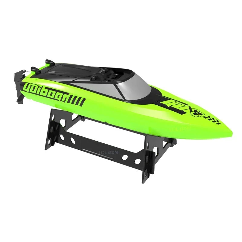 DEERC – Remote Controlled Boat
