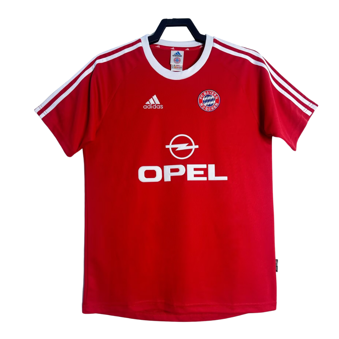 Maillot domicile du Bayern Munich - 2001-2002