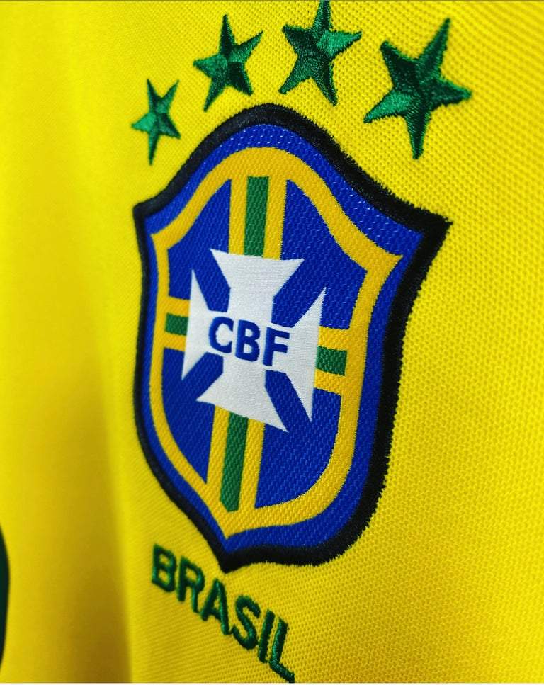 Completo da casa del Brasile 1998 X Ronaldo