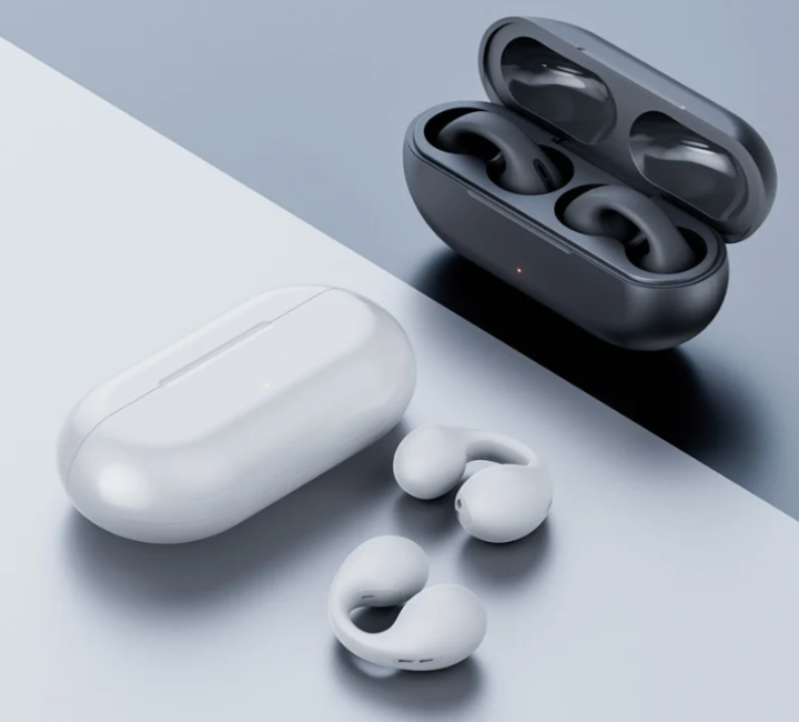 The “EarKlip” Wireless Ear Clip Bone Conduction Headphones