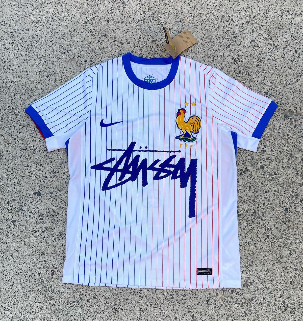 Edizione speciale Francia X Stussy 2025