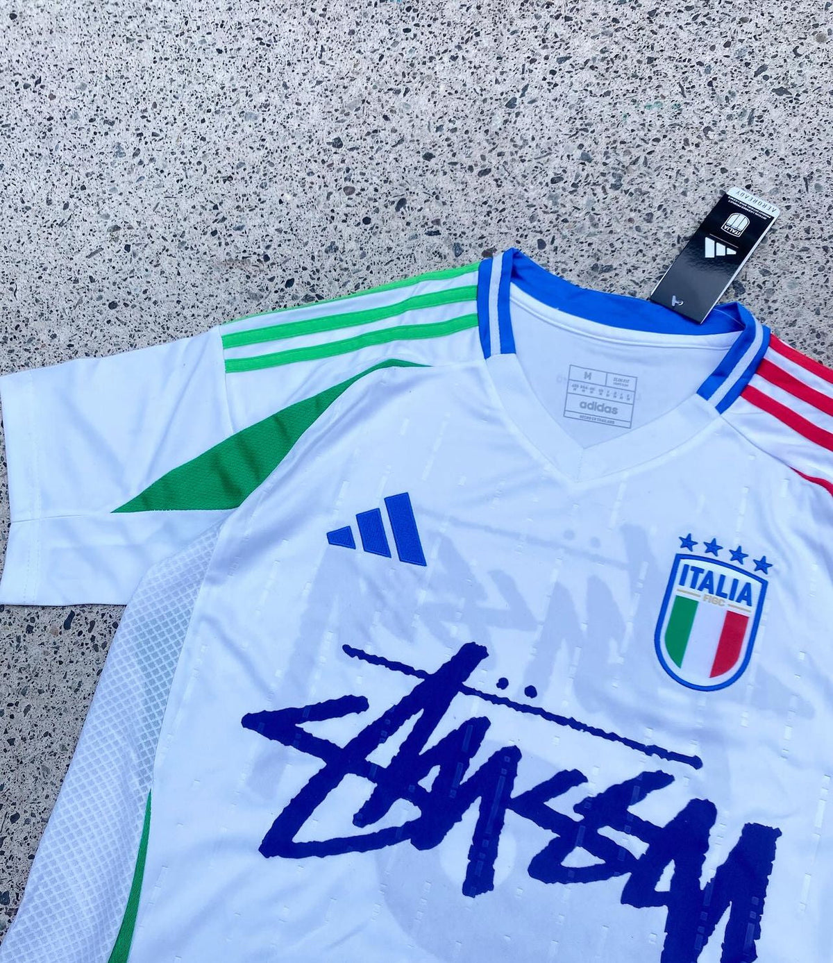 Italie X Stussy 24-25 | impression avant + arrière