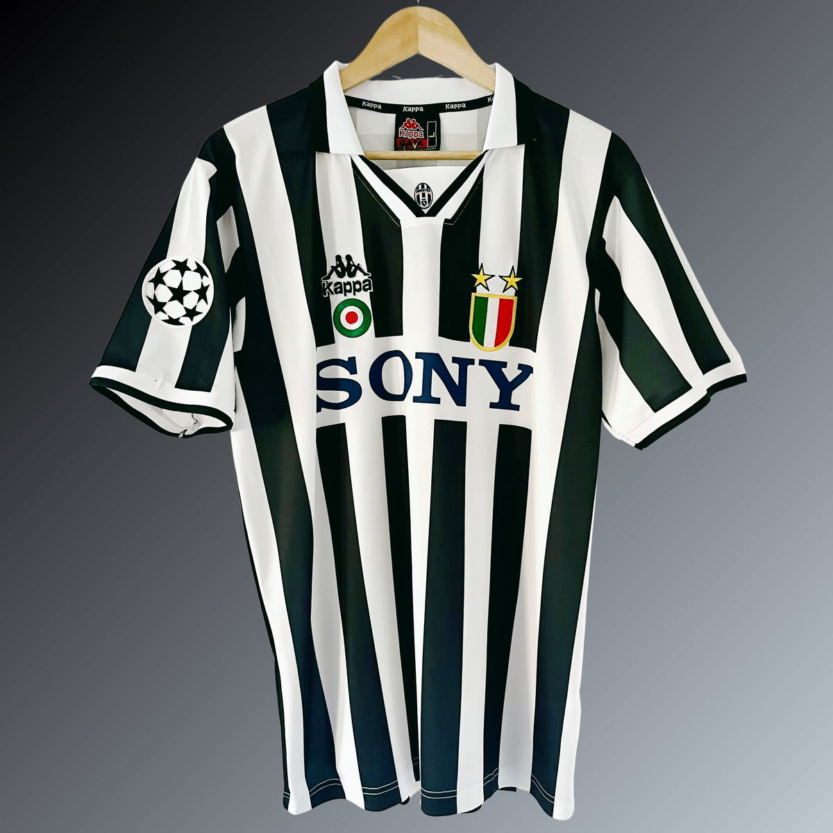 Maglia rétro della Juventus 1996-97 - Casa