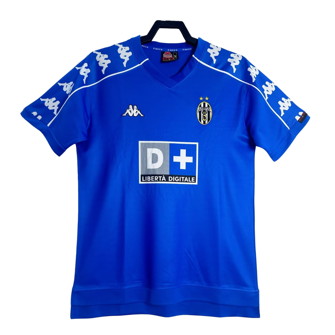 Juventus away shirt - 1999-2000