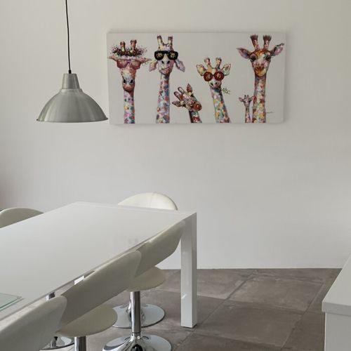 Giraffe painting