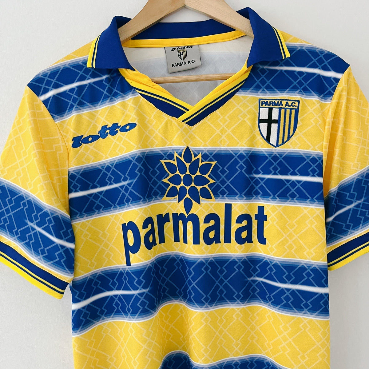 Maillot domicile rétro du Parma AC 1998-99