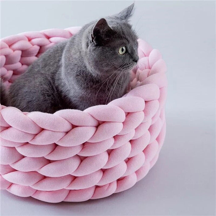 The Chonker Bed – Handwoven Cotton Cat Bed