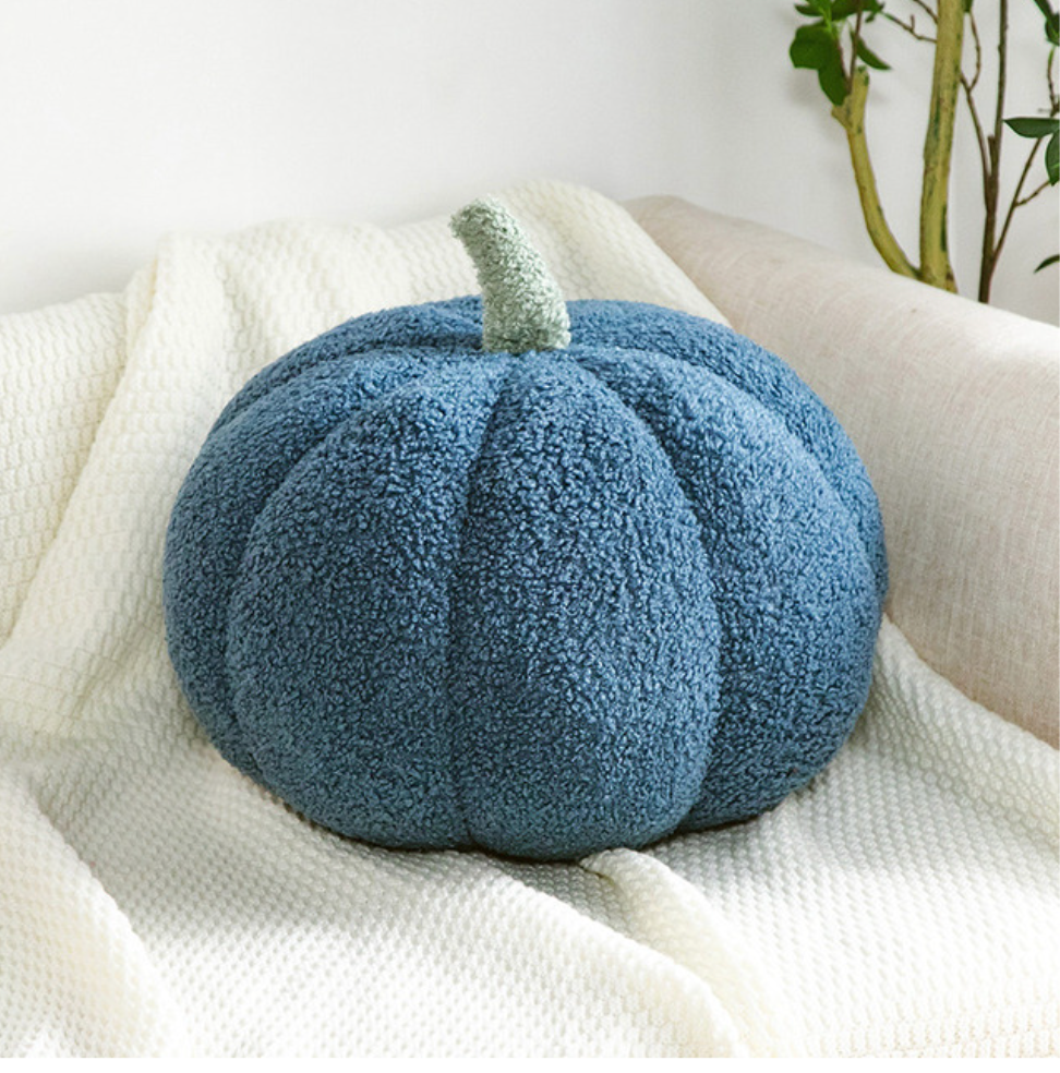 Pumpkin pillow for a good Halloween