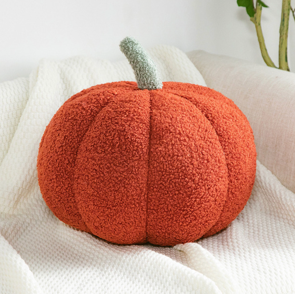 Pumpkin pillow for a good Halloween