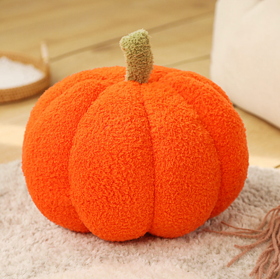 Pumpkin pillow for a good Halloween