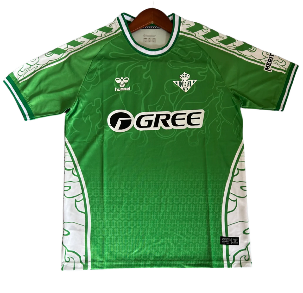 Tenue domicile du Real Betis 2025-2026
