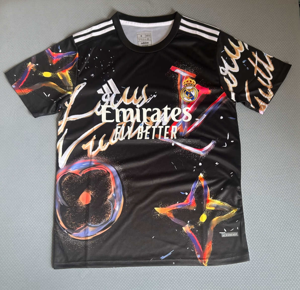 Real Madrid X LV Special Edition-shirt 2025