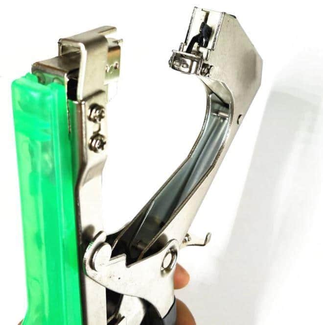 Trellising tool