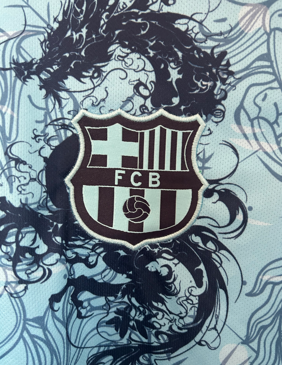 Édition spéciale Dragon bleu du FC Barcelone 2025/2026