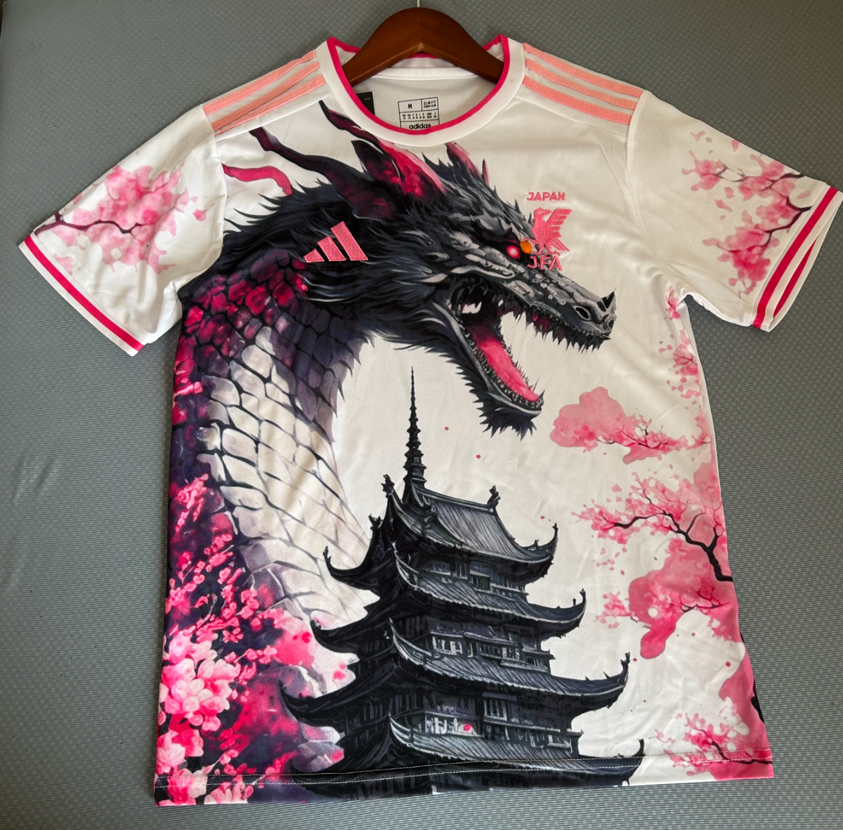 Japan roze draak wit voetbalshirt 2025/2026-editie