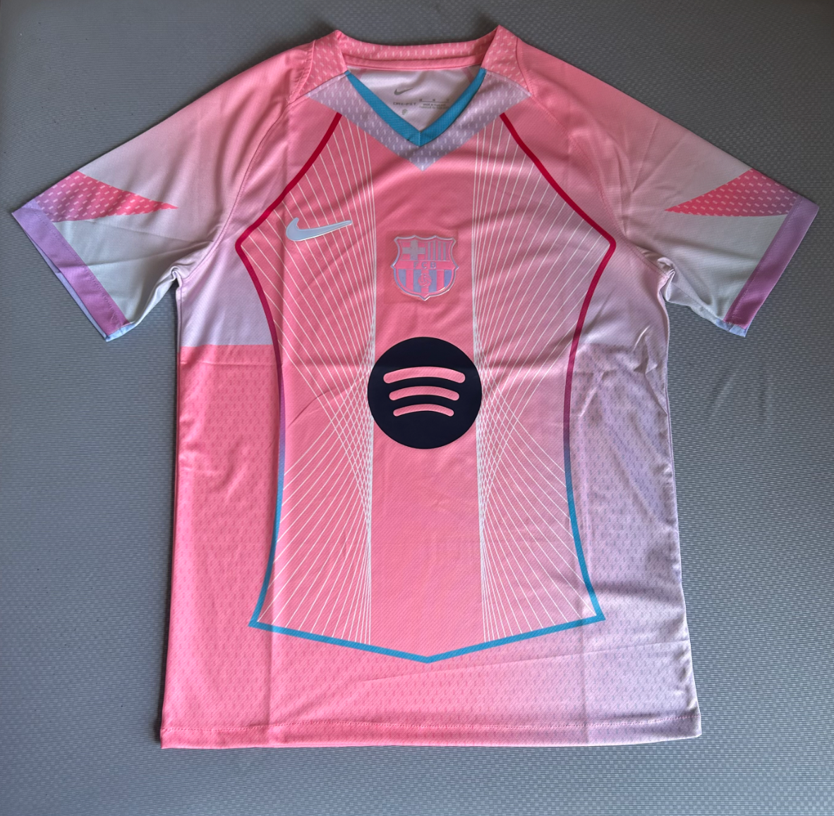 FC Barcelona 2025–26 Pink Kids Jersey