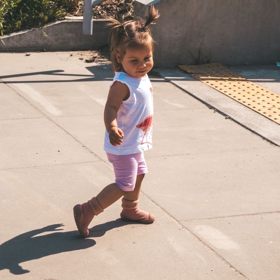 Neutral Love – Non-Slip Baby Shoe-Socks