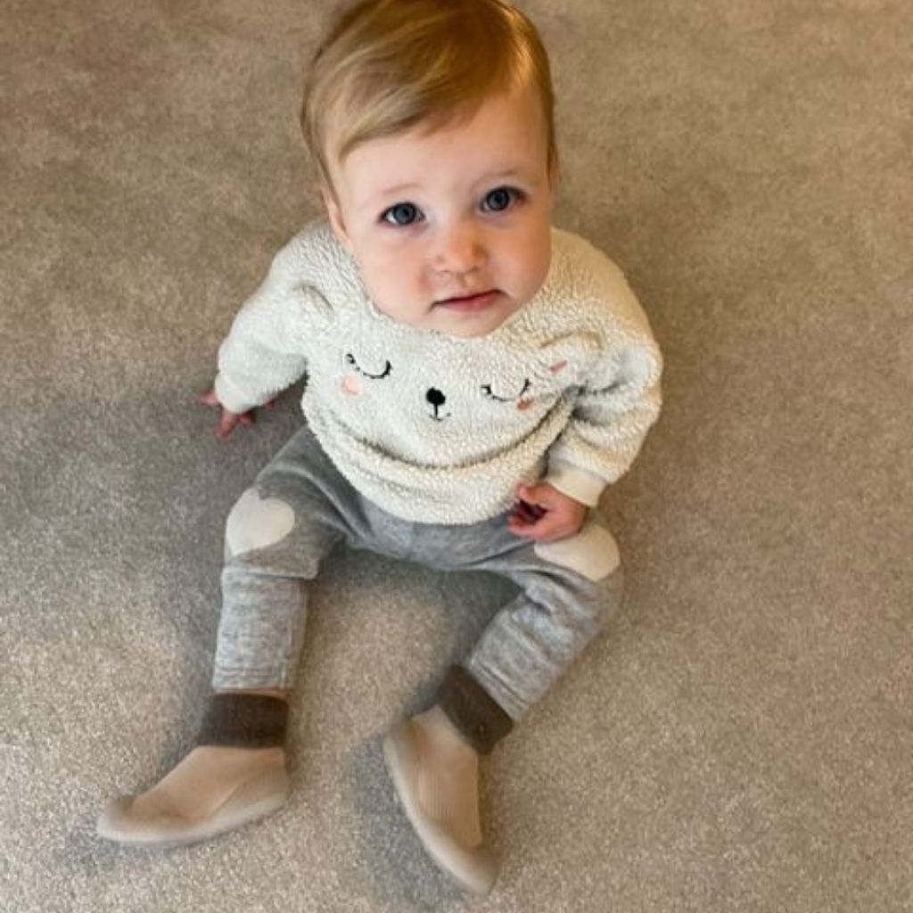 Neutral Love – Non-Slip Baby Shoe-Socks