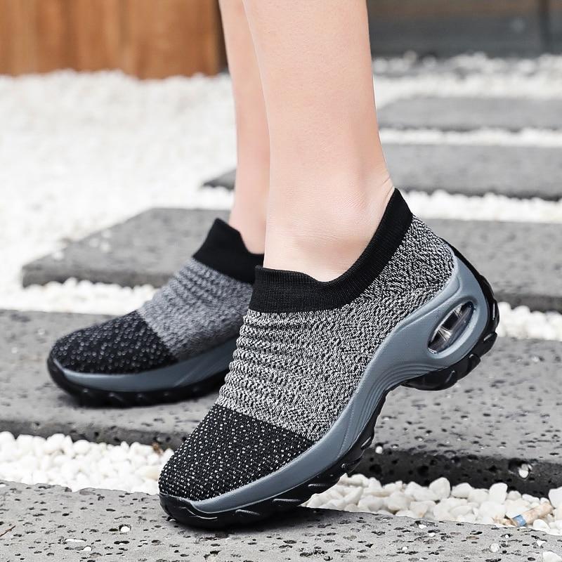 Super Soft Women’s Walking Shoes
