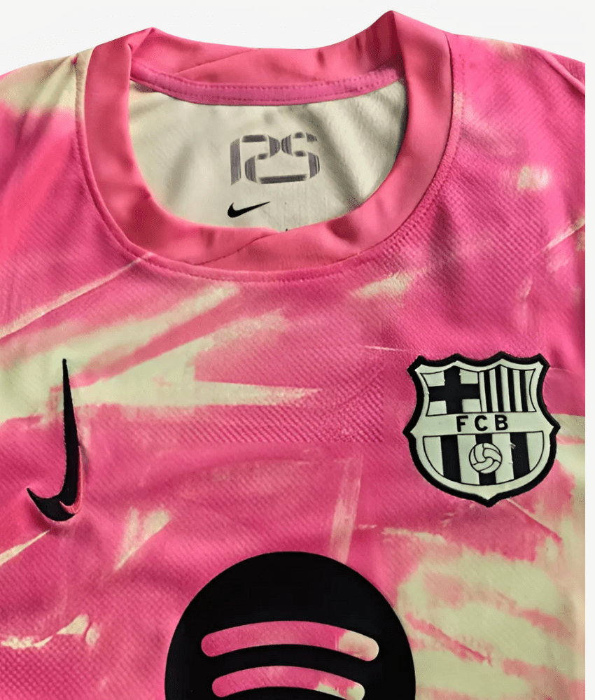 BARCELONA 2024/25 'ROZE GEEL' SPECIAAL EDITIESHIRT