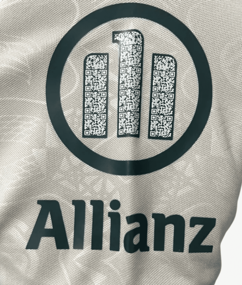 Maillot spécial commémoratif du Bayern Munich 2025/26