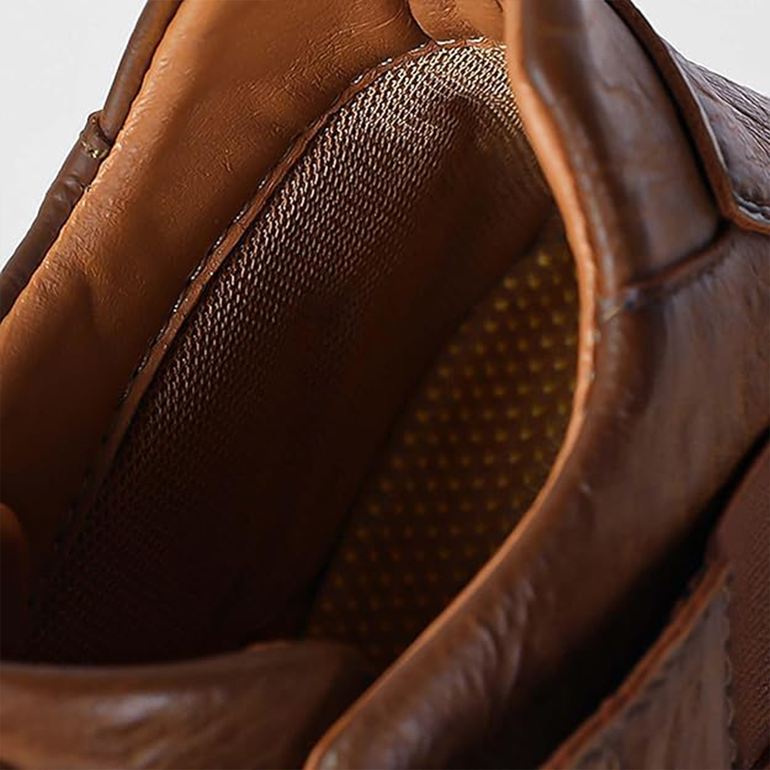 Umhaven men’s non-slip slip-on breathable shoes