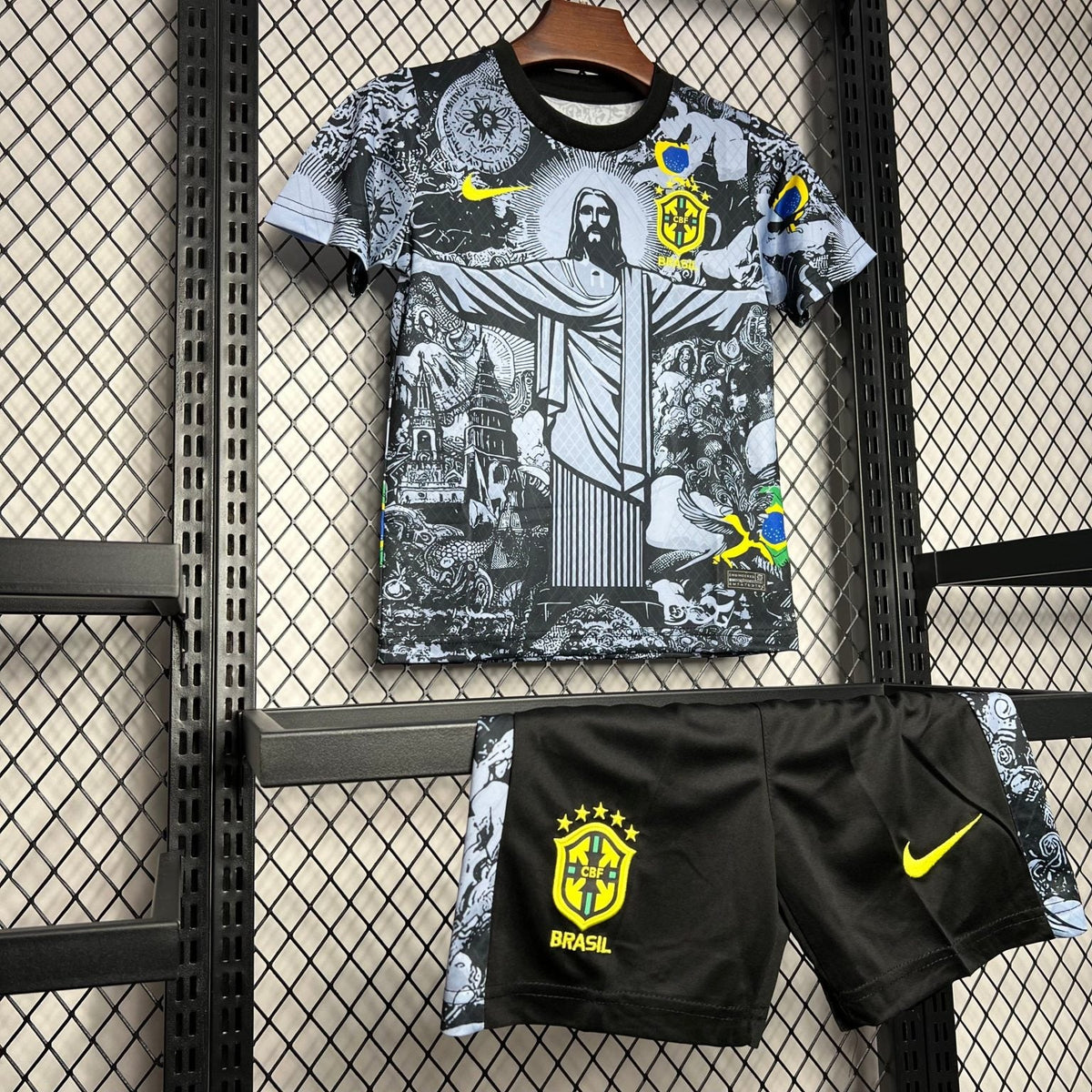 Braziliaans voetbaltenue met Jezus voor kinderen 24 25 - speciaal voetbaltenue voor kinderen