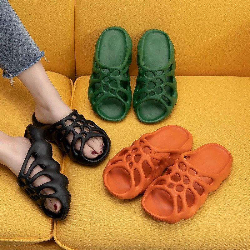 Breathable summer slippers for women