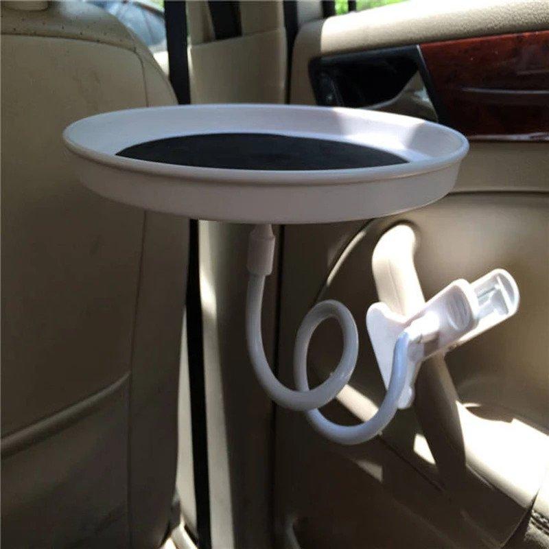 Anti-slip tray for cars