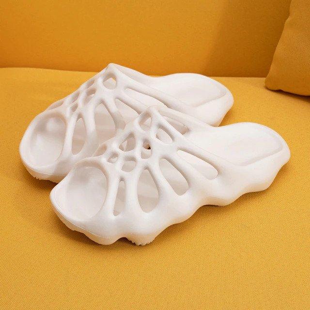 Breathable summer slippers for women
