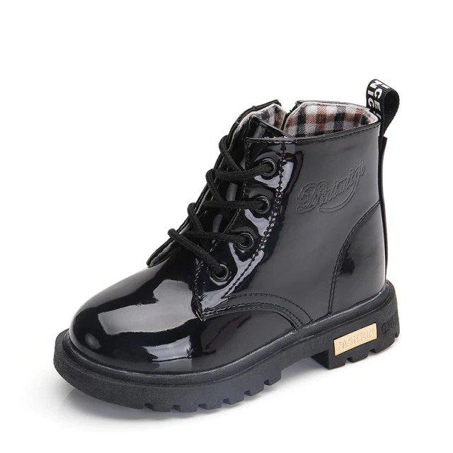 Waterproof shoes