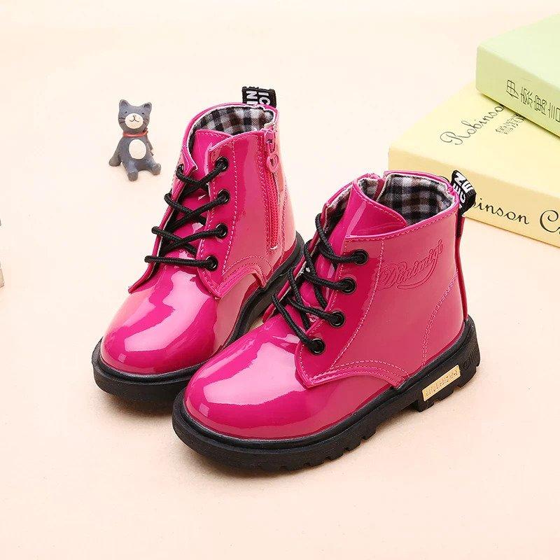 Waterproof shoes