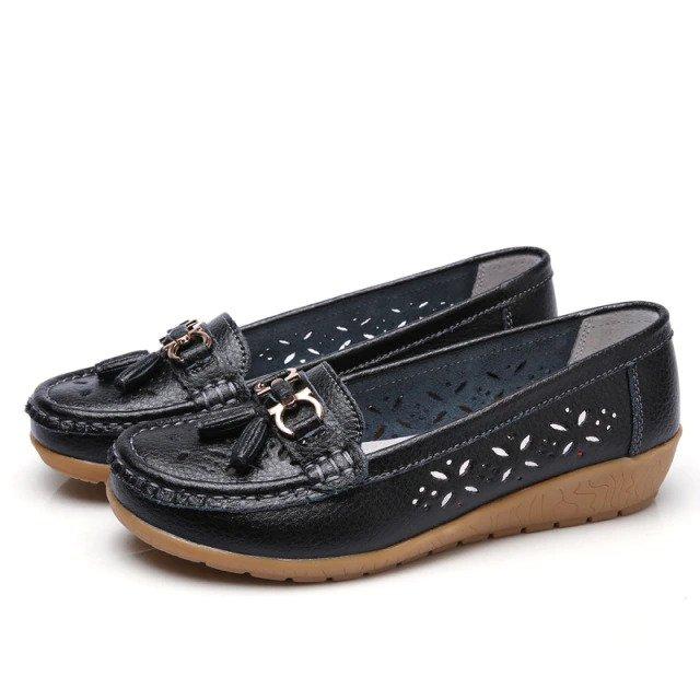Summer moccasins for women