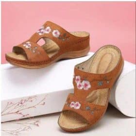 Women’s colorful flower orthopedic sandals